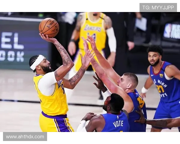 湖人官宣续约防守悍将！235 万美元锁定后场关键拼图