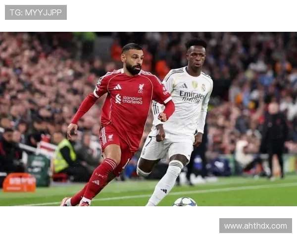 麦卡利斯特揭秘欧冠冲突！登贝莱穿裆嘲讽险酿大祸(1)